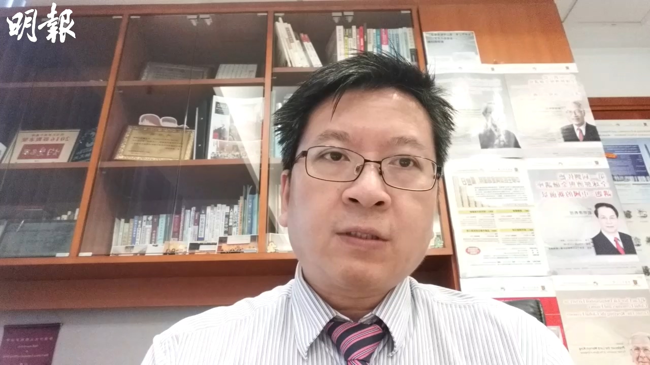 有片：UBER合法化】UBER真係好過的士？莊太量：做足嘢先講！ (15:35) - 20170905 - 即時財經新聞- 明報財經網