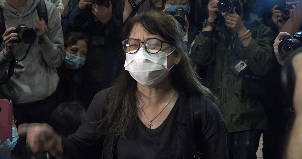 35＋大搜捕｜民主派初選47人案　律政司覆核15人准保釋決定　15人須續還押　有親友痛哭暈倒【短片】