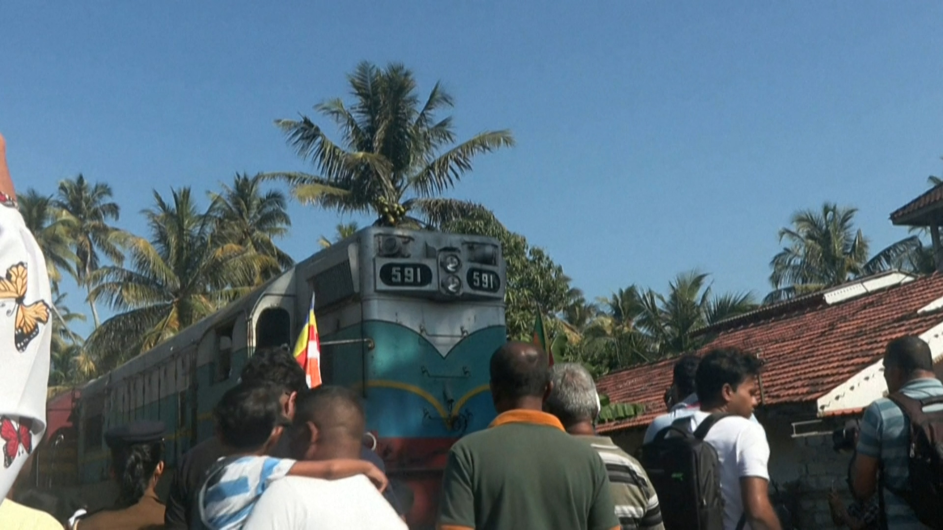 南亞海嘯20年　短片：民眾悼念獻花禱告